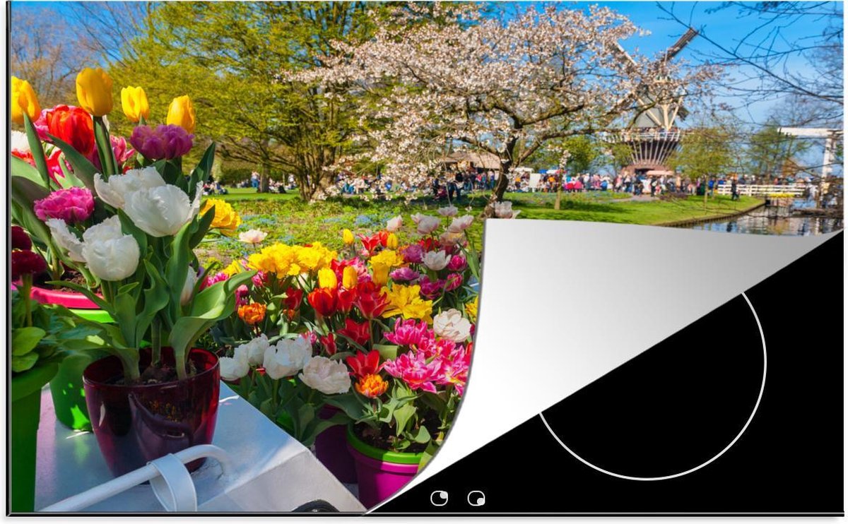 Luxe inductie beschermer Keukenhof - 80x52 cm - Boot met tulpen in Keukenhof in Zuid-Holland  - inductiebeschermer