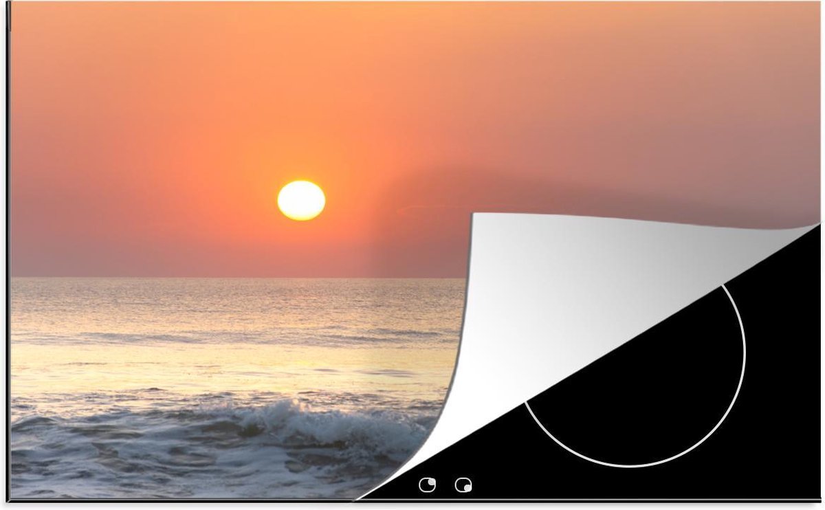 Luxe inductie beschermer Zonsondergang op Strand  - 80x52 cm - Oranje zonsondergang boven zee  - inductiebeschermer