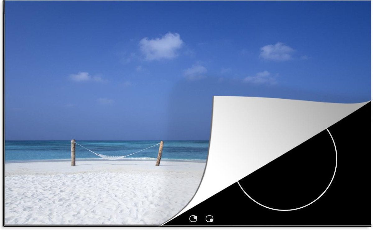 Luxe inductie beschermer Hangmat op strand - 80x52 cm - wit strand met hangmat bij Maldiven  - inductiebeschermer