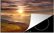 Luxe inductie beschermer Nationaal park Lake District - 80x52 cm - Lake District met oranje heuvels in Engeland  - inductiebeschermer