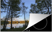 Luxe inductie beschermer Nationaal park Tiveden - 80x52 cm - Silhouetten van bomen in Nationaal park Tiveden in Zweden  - inductiebeschermer