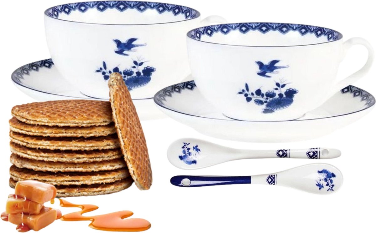 Kop en schotel - cadeauset - stroopwafels - lepeltjes - Delfts blauw - Rijksmuseum - theekopjes met schotel - cappuccino kop en schotel - cadeau vrouw - cadeau moeder