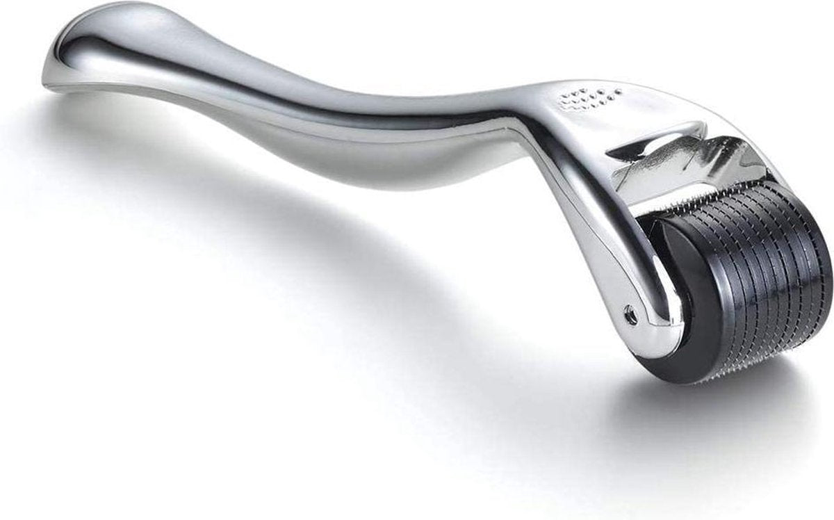 Doodadeals® Dermaroller 0.5 mm – Dermaroller Titanium – 540 Naalden - Zilver