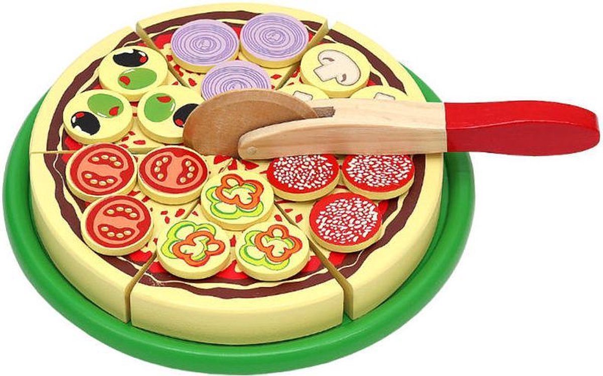 Houten pizza met pizzasnijder en toppings