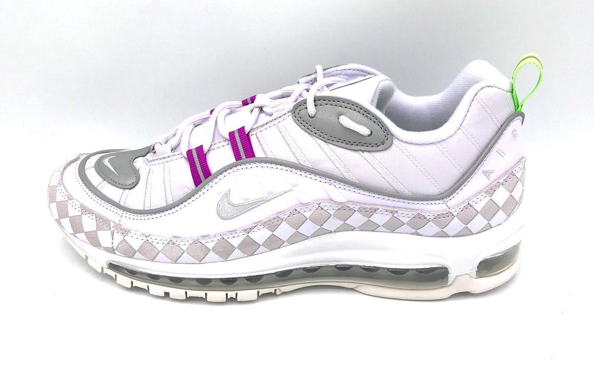 Wmns Nike Air Max 98 - Barely Grape - Maat 42.5
