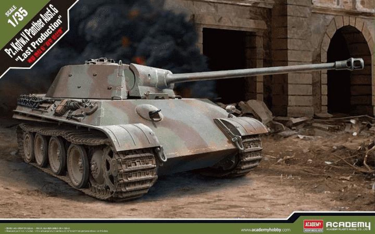 1:35 Academy 13523 German Pz.Kpfw.V Panther Ausf.G  Plastic kit