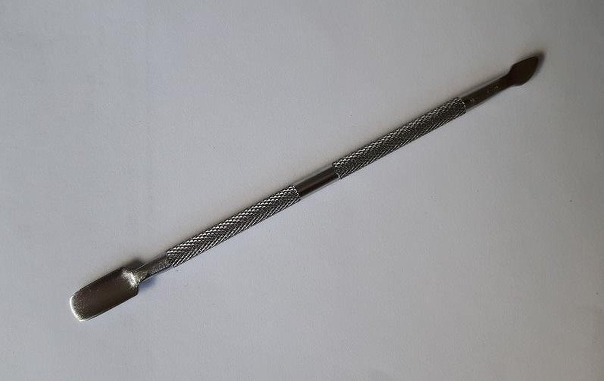 Bokkepoot metaal / Cuticle pusher