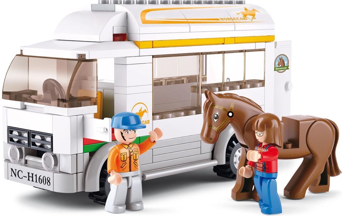 Sluban Town Farm Paardentransport
