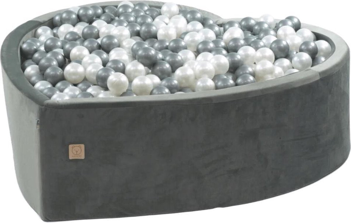 Misioo Hartvormige Ballenbak velvet grijs - Incl.300 ballen - Ballenbak - Ballenbad baby - Hartvormig  - Ballenbad - Ballenbak baby - Ballenbak - Luxe ballenbak voor kinderen