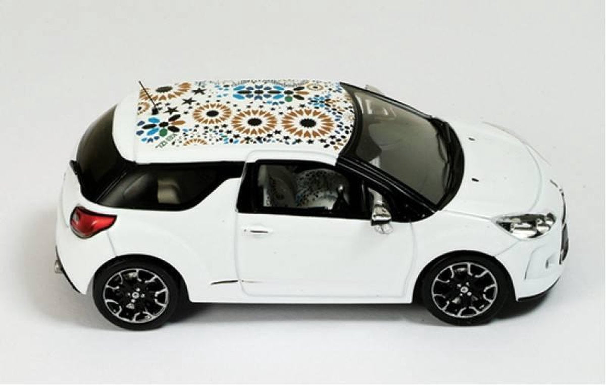 Citroen DS3 'Kenzo' Edition 201 - 1:43 - IXO Models