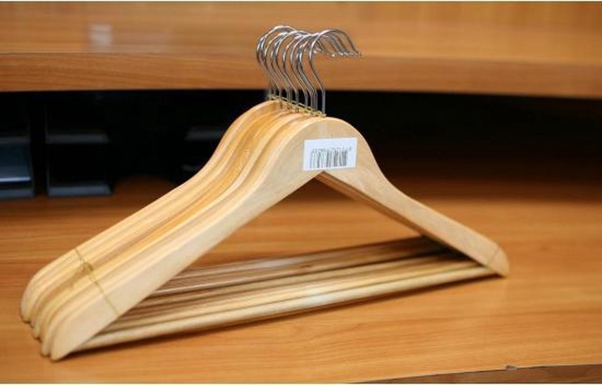 Houten kledinghangers met broekstang