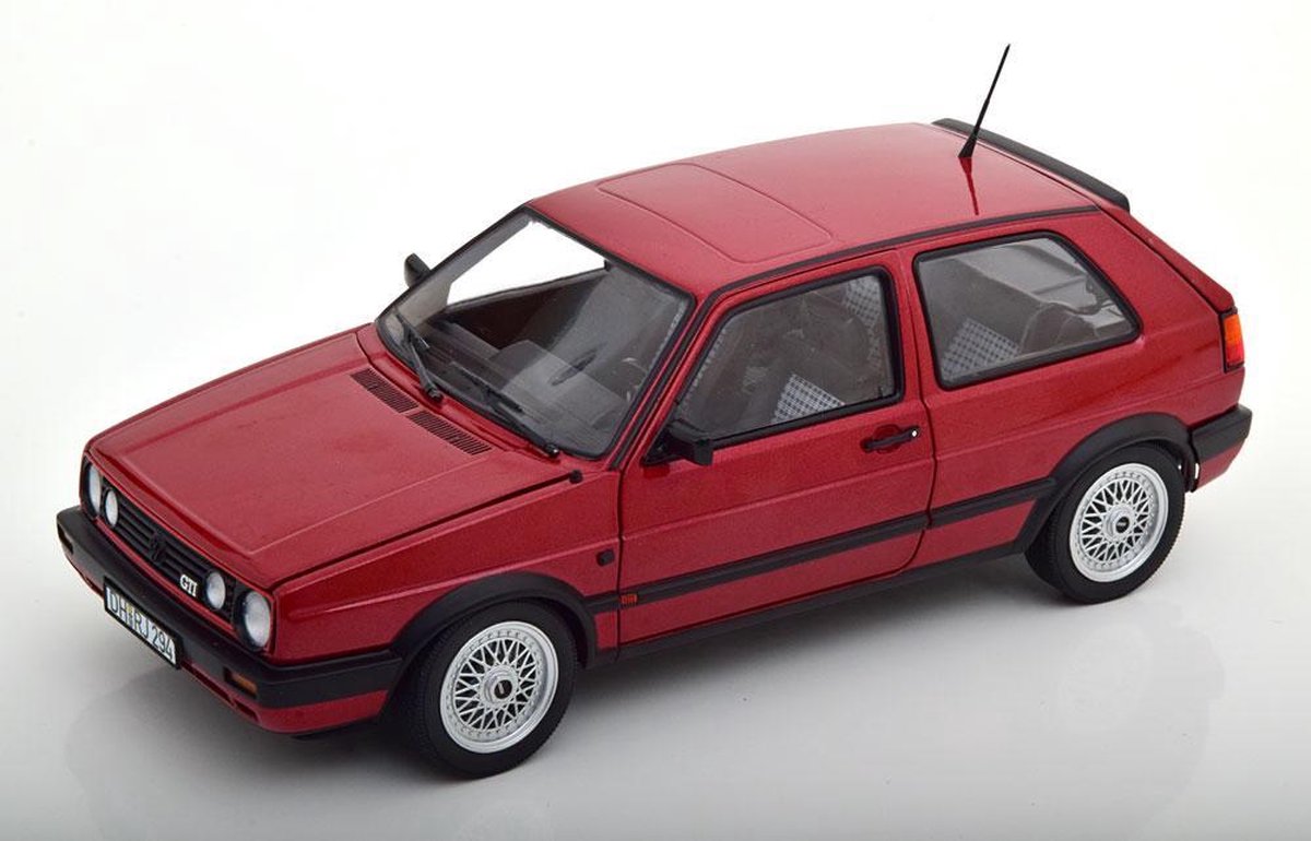 Volkswagen Golf II GTI 1990 Rood Metallic 1-18 Norev
