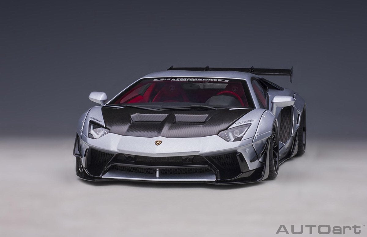 AutoArt 1/18 Lamborghini Aventador Liberty Walk LB-Works - Matt Silver metallic