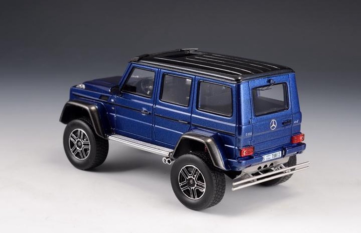 Mercedes-Benz G550 4×4² 2016 - 1:43 - GLM (Great Lighting Models)