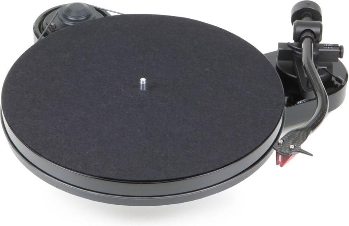 Pro-Ject • RPM 1 Carbon