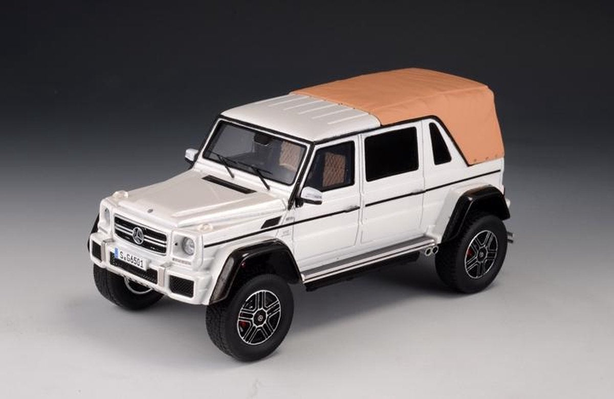 Mercedes-Maybach G650 Landaulet Closed 2017 - 1:43 - GLM (Great Lighting Models)