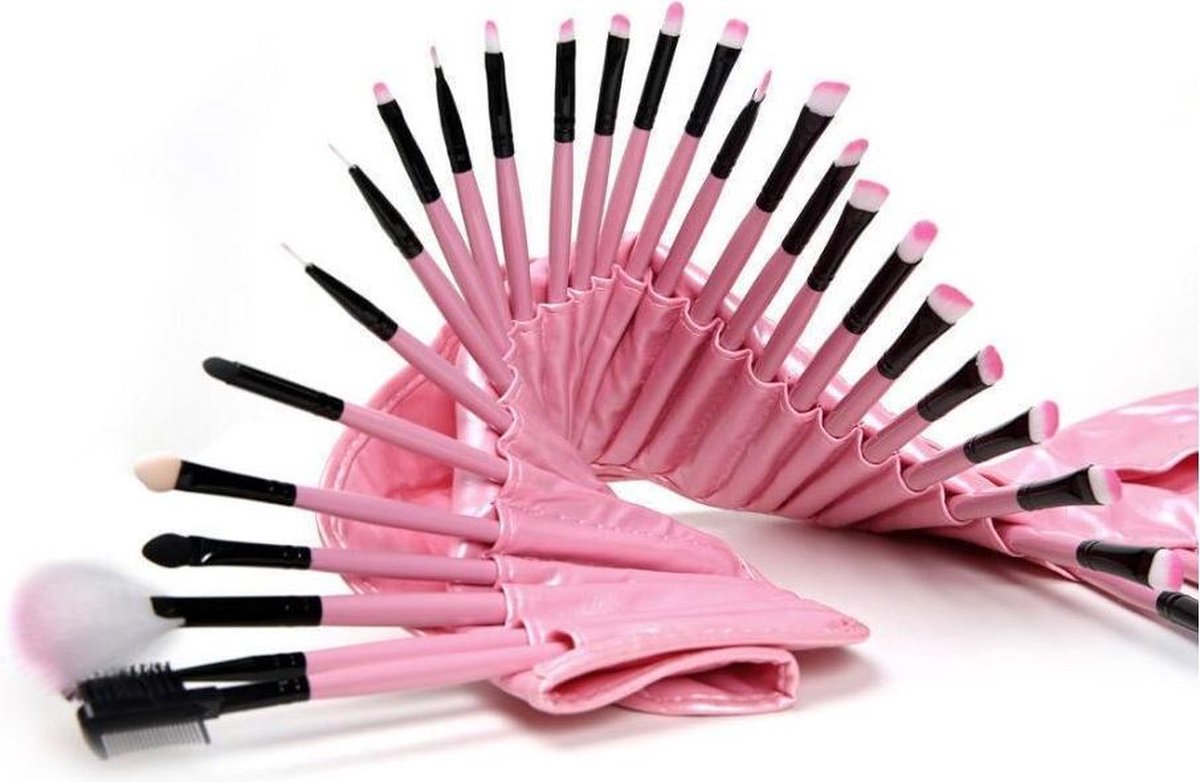 Evvie Professionele Make-up Kwasten in Luxe Etui - Kwastenset - Roze - 32 stuks
