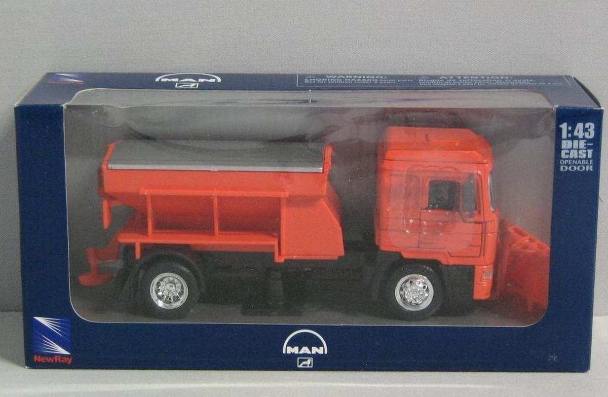 MAN F2000 Strooiwagen 1:43 NewRay 15053 Oranje