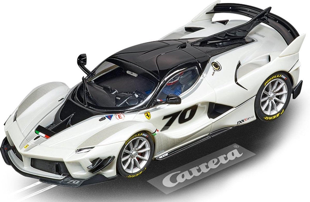 Carrera 20030946 DIGITAL 132 Ferrari FXX K Evoluzione No. 70