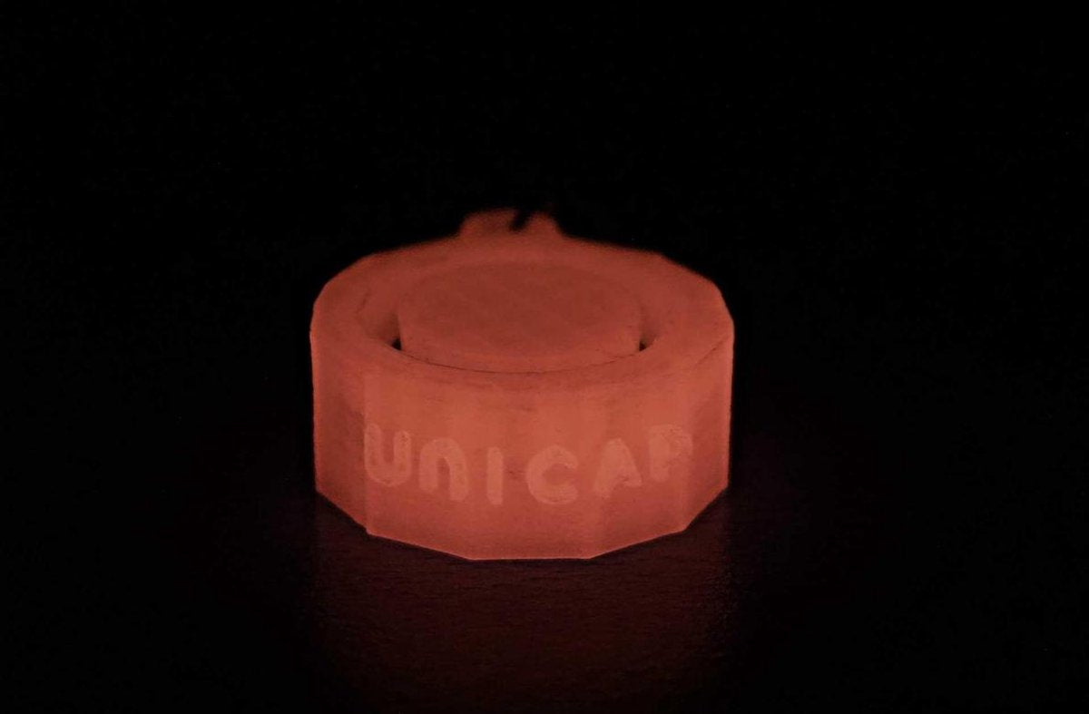 UniCap - Rood glow in the dark - Festival dop - Festivaldop