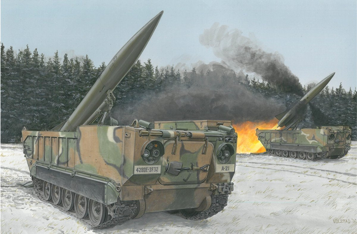 1:35 Dragon 3576 M752 Lance Self-propeled missile Launcher Plastic kit