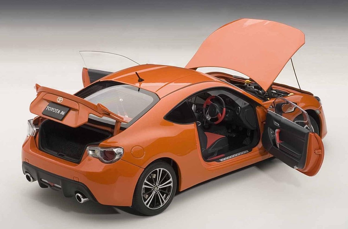 Toyota 86 GT 'Limited' (RHD) - 1:18 - AUTOart