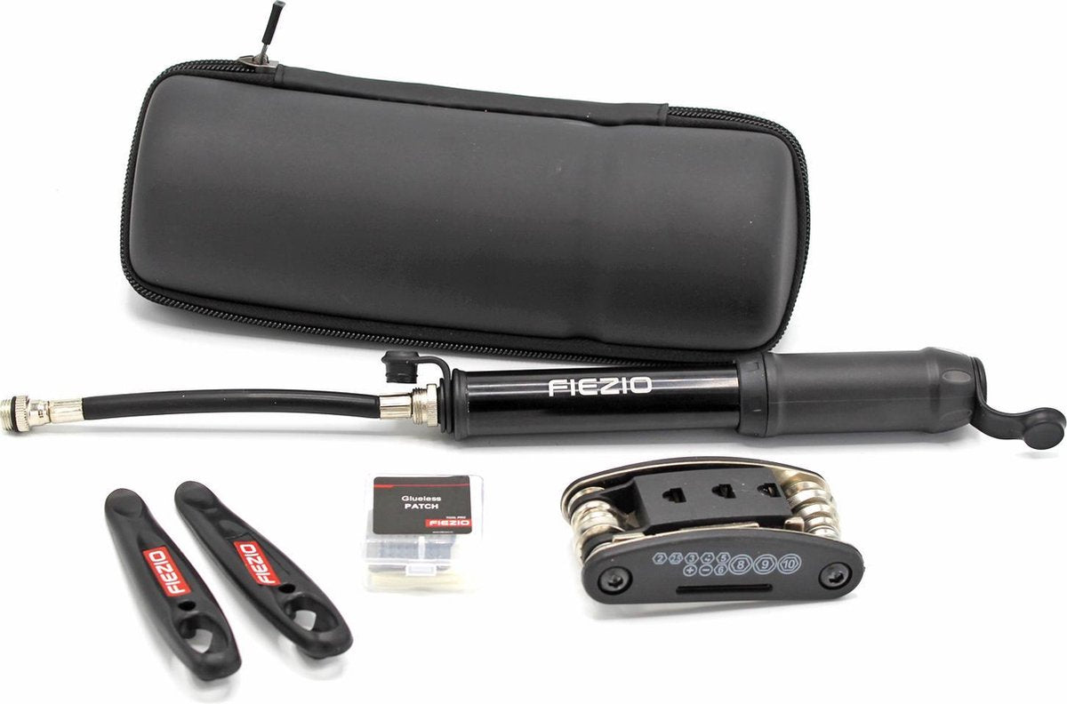 FIEZIO Fiets Reparatieset Fietsaccessoires Bandenplakset met Fietspomp en Multitool in luxe opberghoes - Fiets Gereedschap  - Reparatie