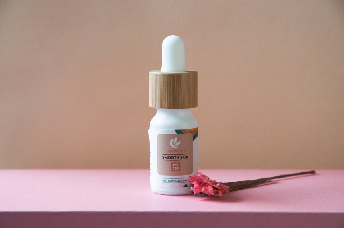 Biologische CBD olie 12% SMOOTH SKIN full spectrum CBD met extra terpenen voor een nog krachtigere en gerichte functie