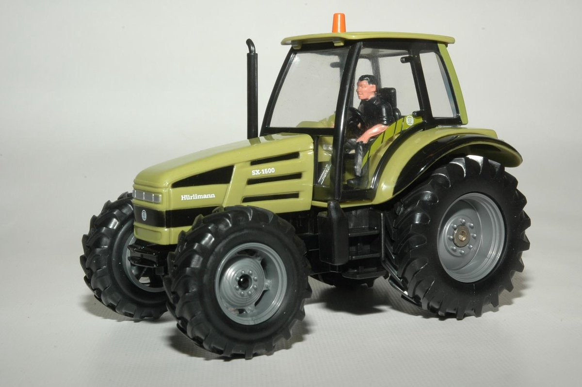 Britains Hürlimann SX1500 schaal 1:32