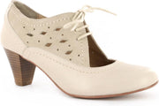 Kickers - Kick D.Modisch Met V Line 17-4 - Gesloten Schoenen - Dames - Beige - Beige/Off White