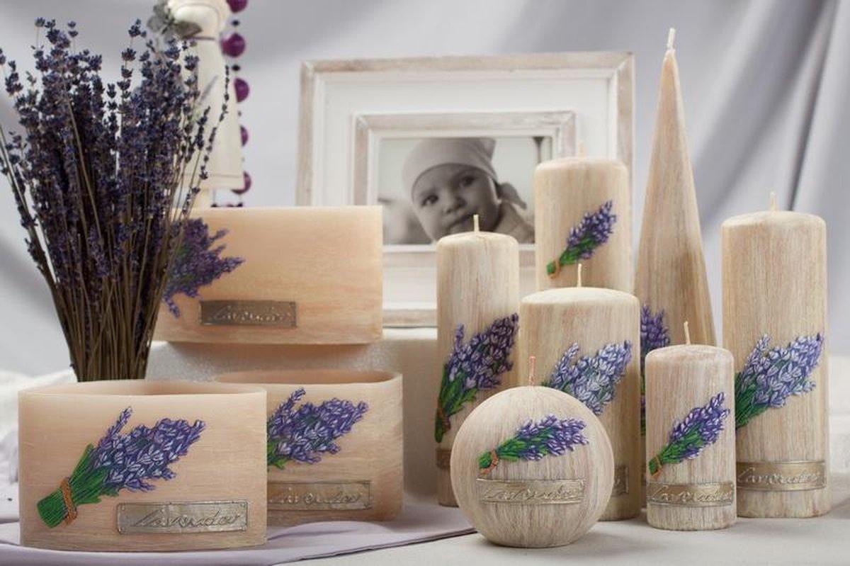 Beige lavendel provence ovale wax windlicht 95/270/125 (incl. 2 stuks 3 uurs theelichten)