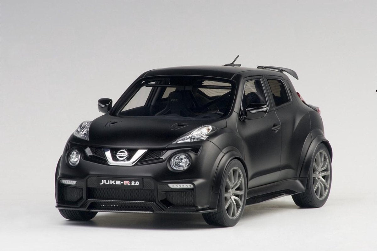 Nissan Juke-R 2.0 - 1:18 - AUTOart