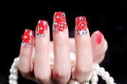 24-delige kunstnagel Art-decoratieset. Rood met stenen en vierkante patronen. Volledige dekking DIY Kunstnagels. 10 verschillende maten en minimaal 2 stuks per maat 9 varianten