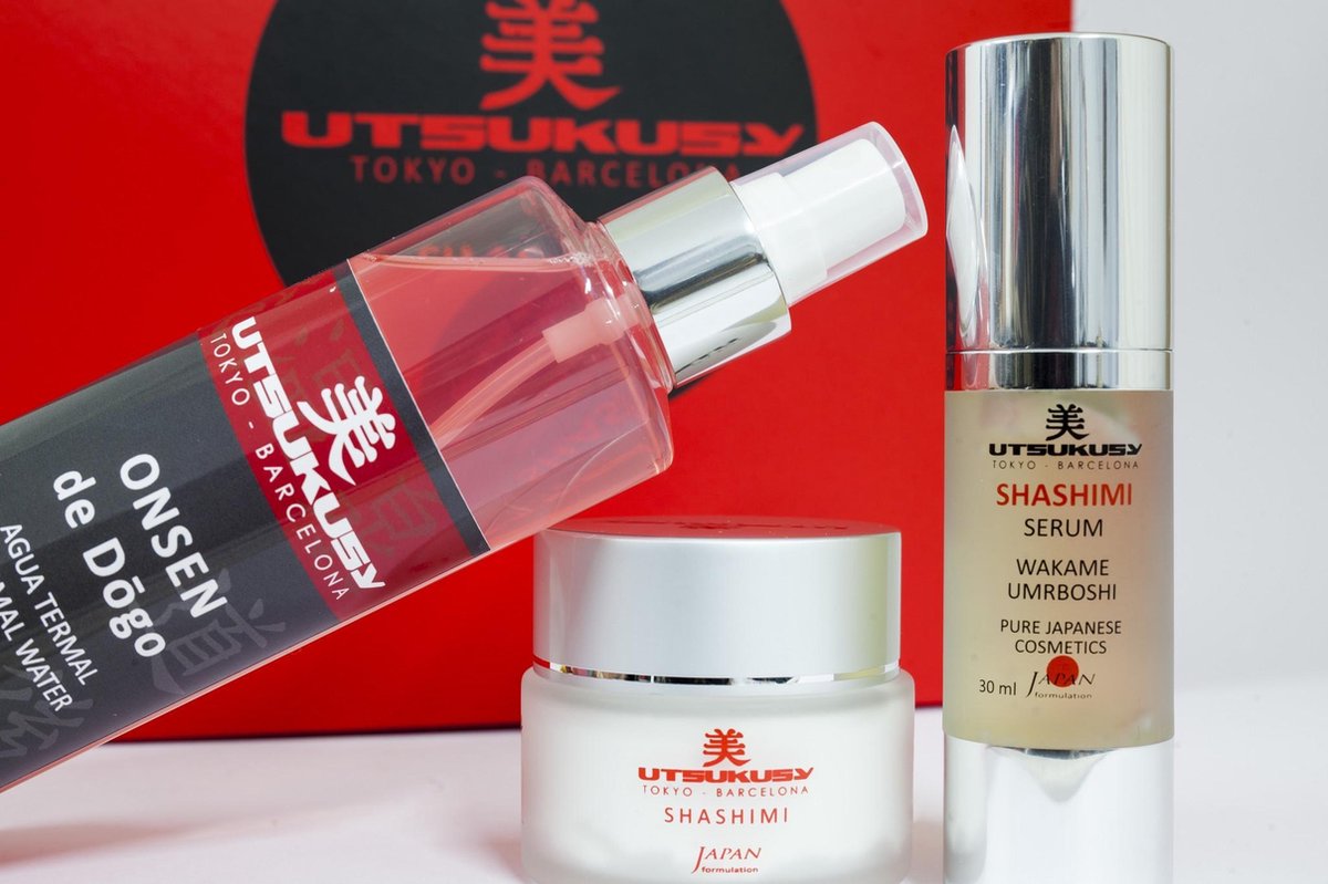 Utsukusy Shashimi beauty box