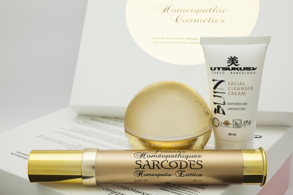 Utsukusy Sarcodes Couperose beauty box