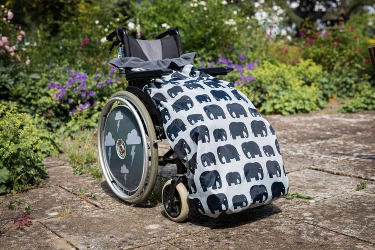 adult volwassen fleece deken Voetenzak rolstoel beenwarmer scootmobiel beenzak Wheelchair Cosy Olifant adult volwassen Been warmer
