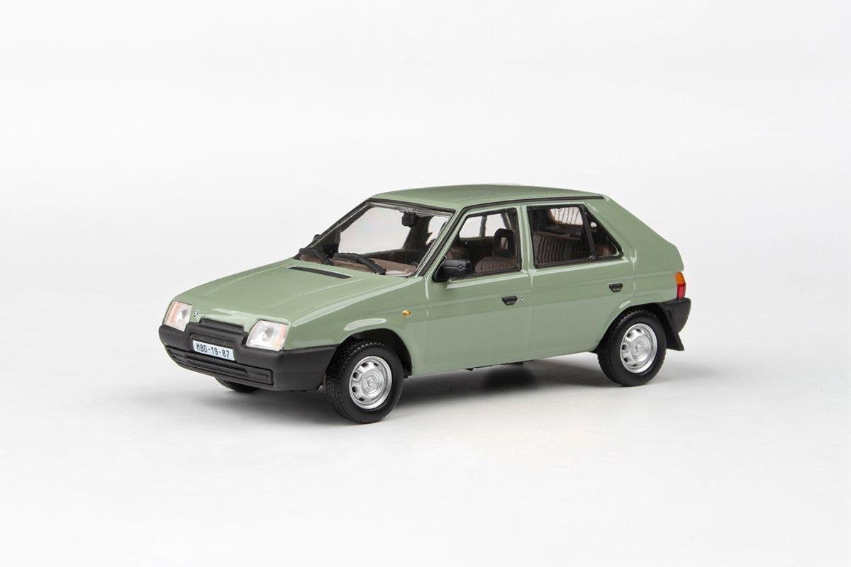 Skoda Favorit 136L 4-Door 1987 Popolar Green