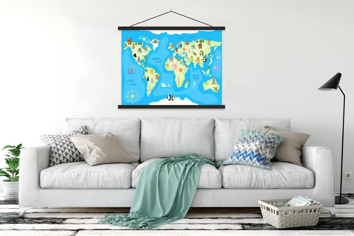 Wereldkaart - Kinderen - Dieren - Atlas schoolplaat platte latten zwart