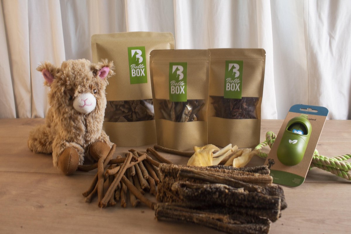 Bellobox puppy cadeaubox 100% natuurlijke hondensnacks