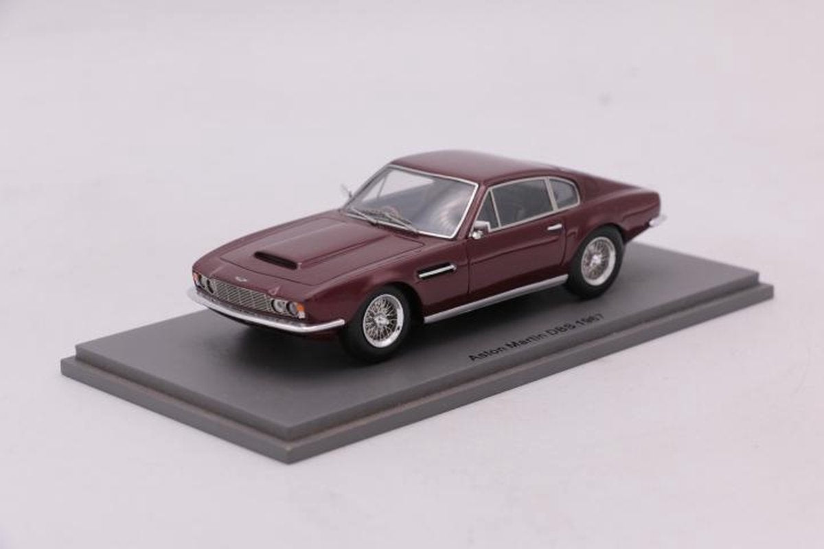 Aston Martin DBS 1967