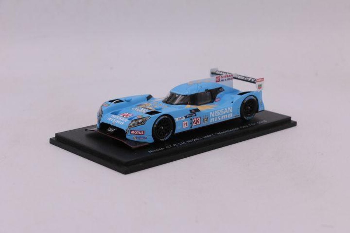 Nissan GT-R LM Nismo LMP1 2015