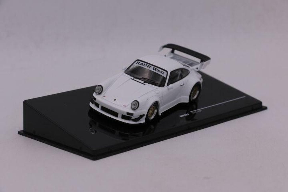 Porsche RWB 993 White