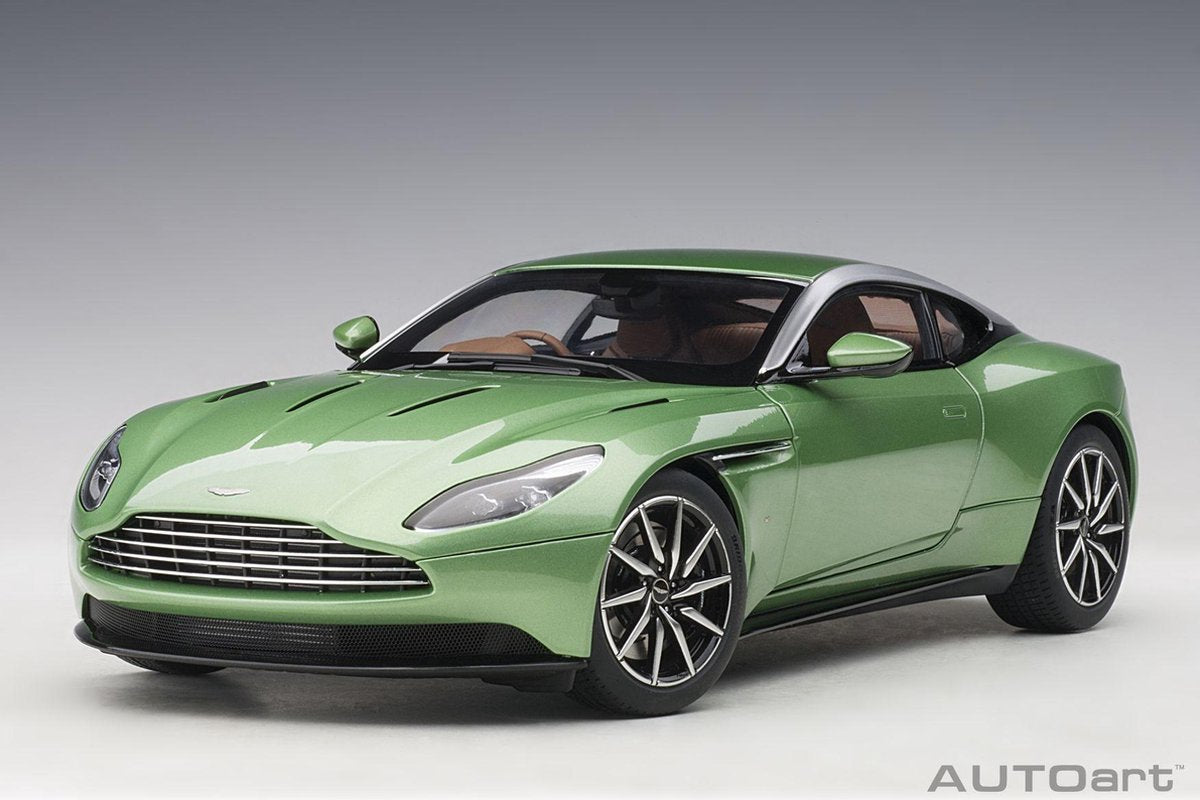 AutoArt 1/18 Aston Martin DB11 "Apple Tree Green metallic"