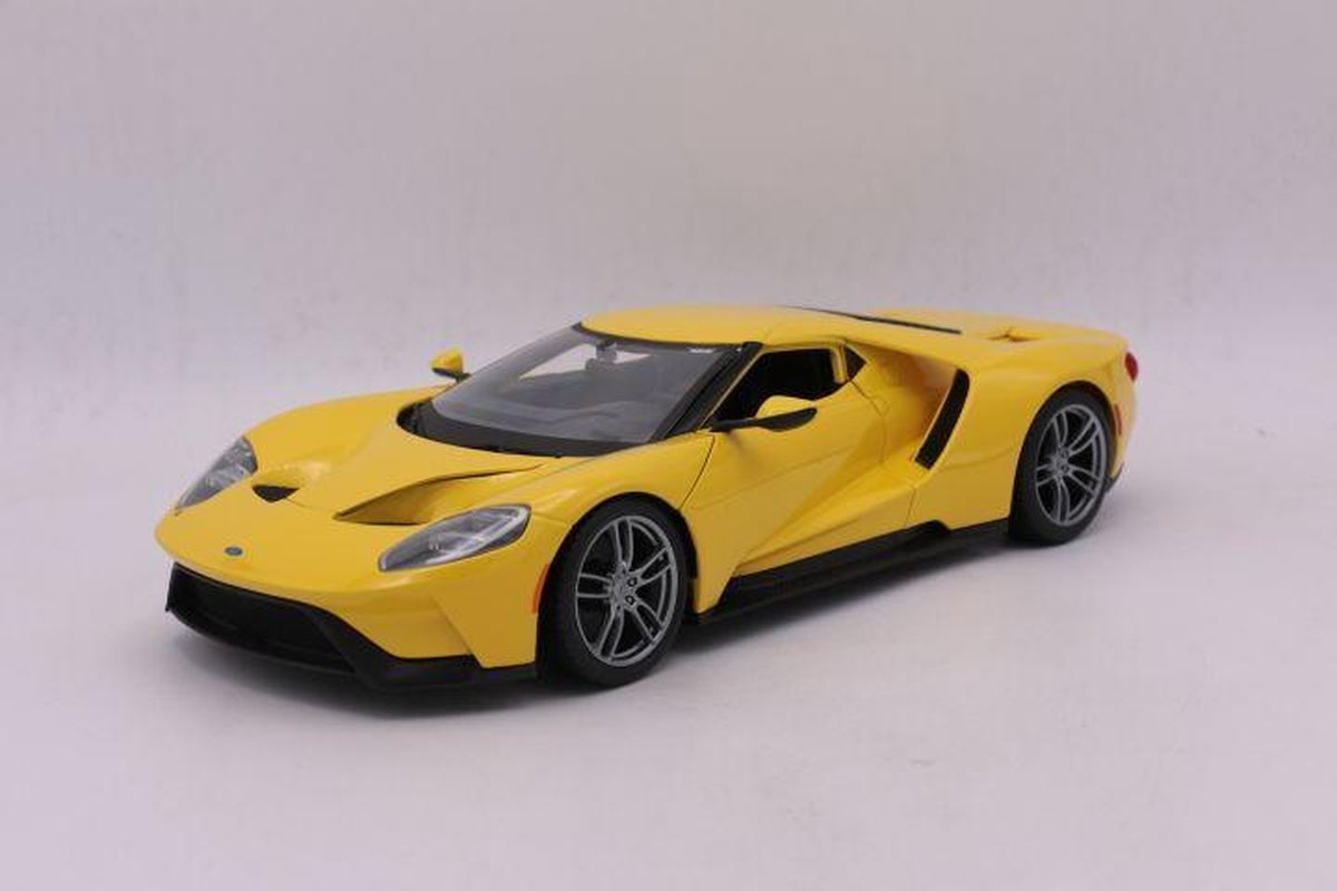 Ford GT 2017 - 1:18 - Maisto