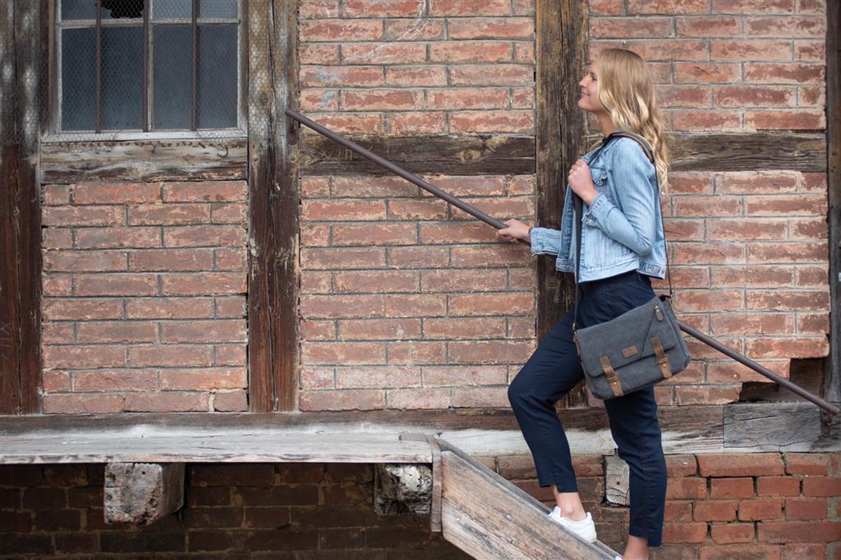 Dörr Amsterdam Photo Bag M dark grey