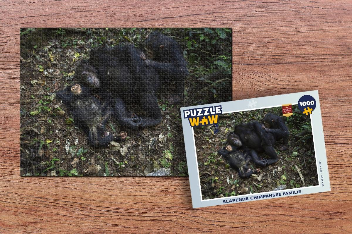 Puzzel 1000 stukjes volwassenen Dierenfamilies 1000 stukjes - Slapende Chimpansee familie  - PuzzleWow heeft +100000 puzzels