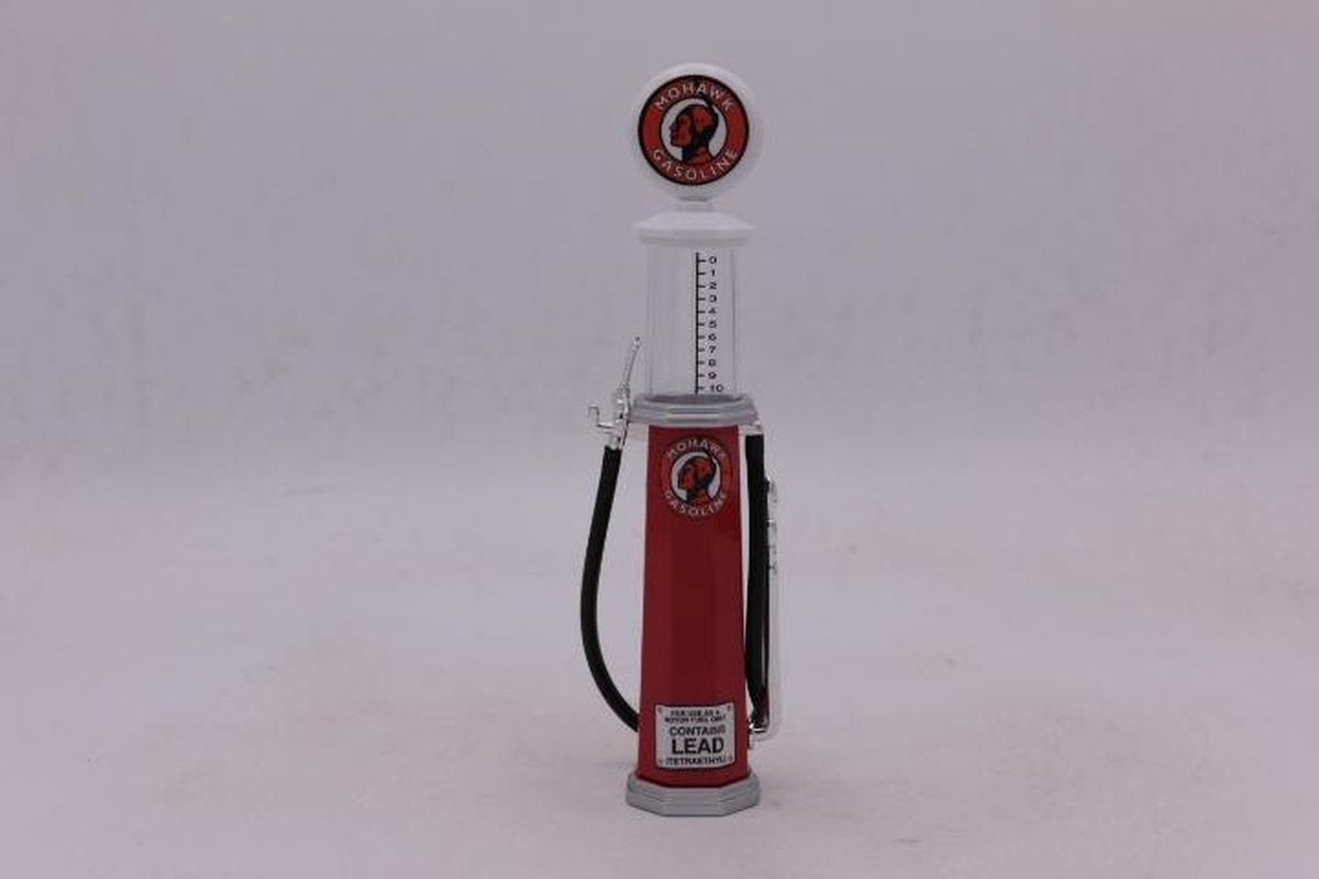 Gas Pump Replica 'Mohawk Gasoline' - 1:18 - Road Signature