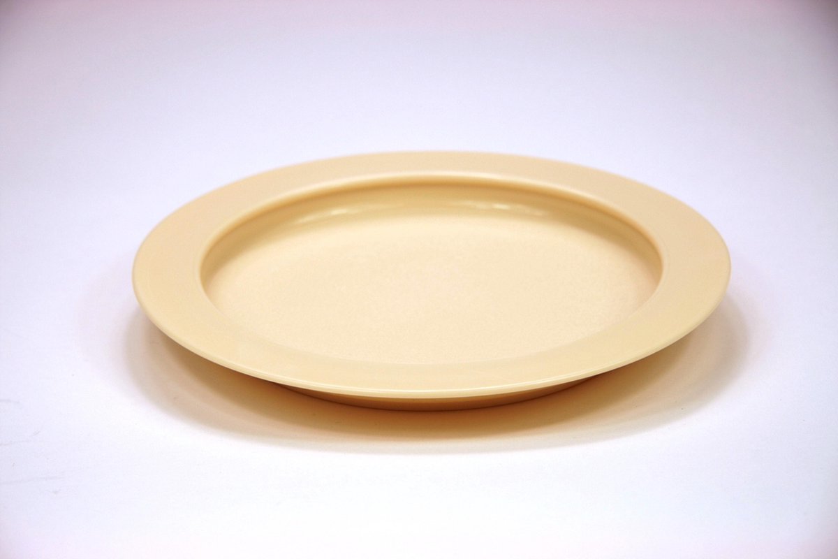 Rond bord met opstaande rand 23 cm - beige