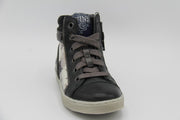 Twins- Zwarte sneaker met bloemmotief aan de zijkant- 317623589-breedte 5 maat 26