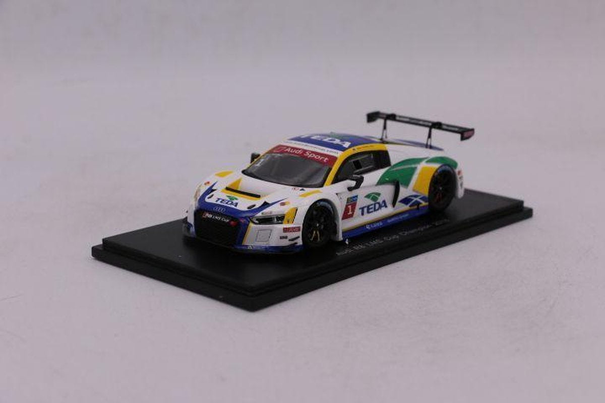 Audi R8 LMS Cup Champion 2016